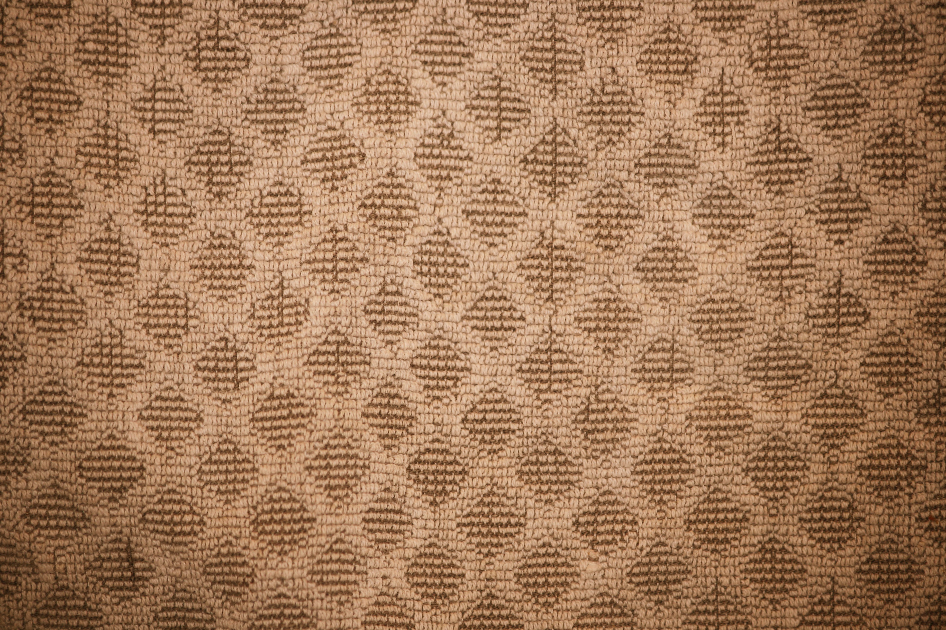 Brown diamond pattern